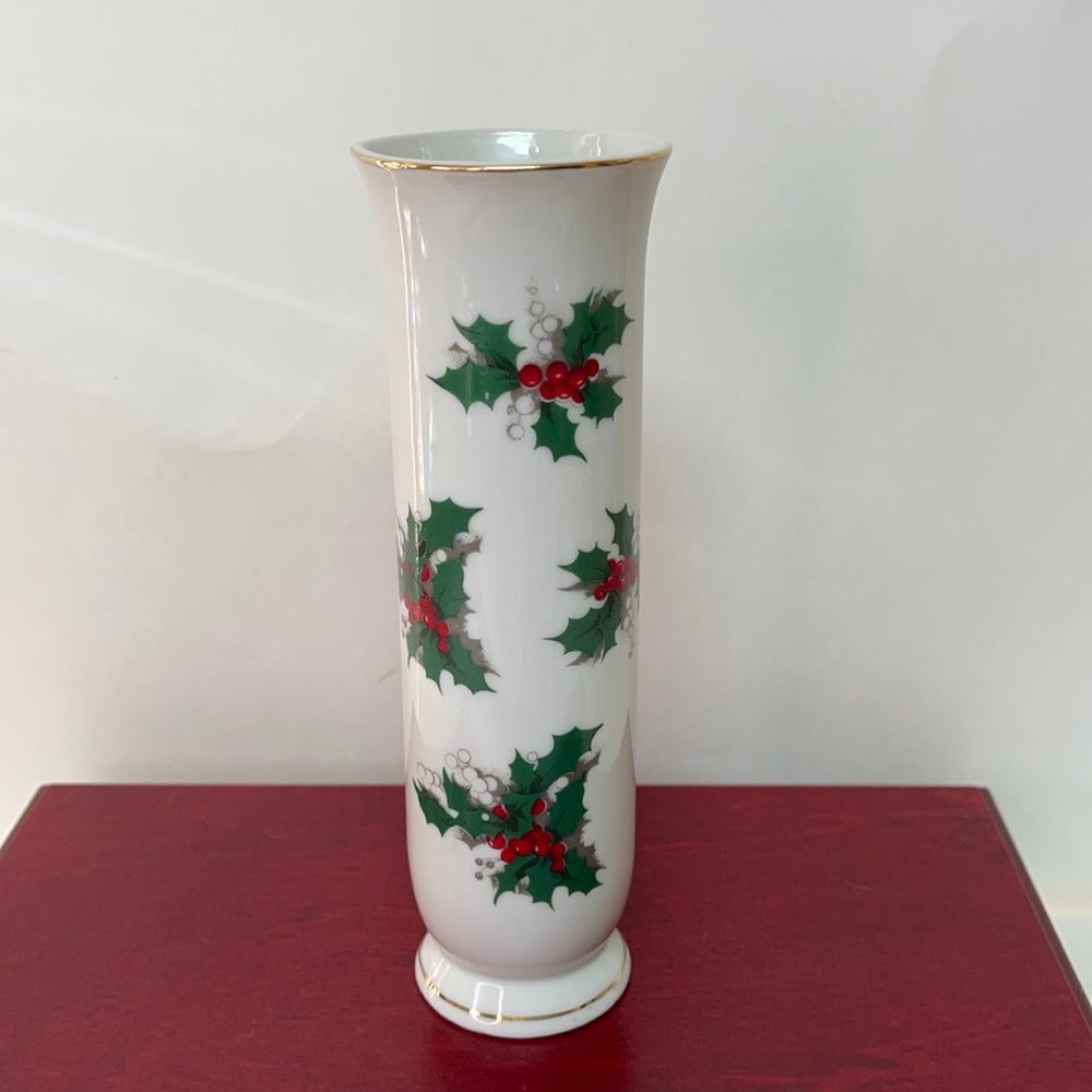 Vintage Lefton Christmas Holly berry vase